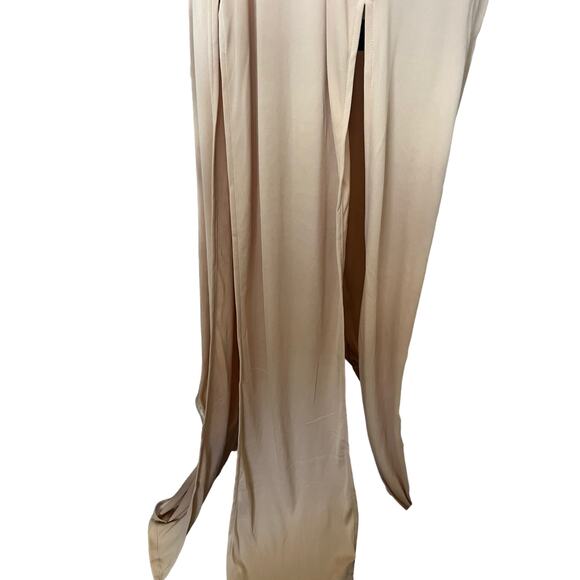 LUXXEL White Lace Sleeveless V Neck Side Slit Maxi Dress Size Medium - Picture 8 of 11